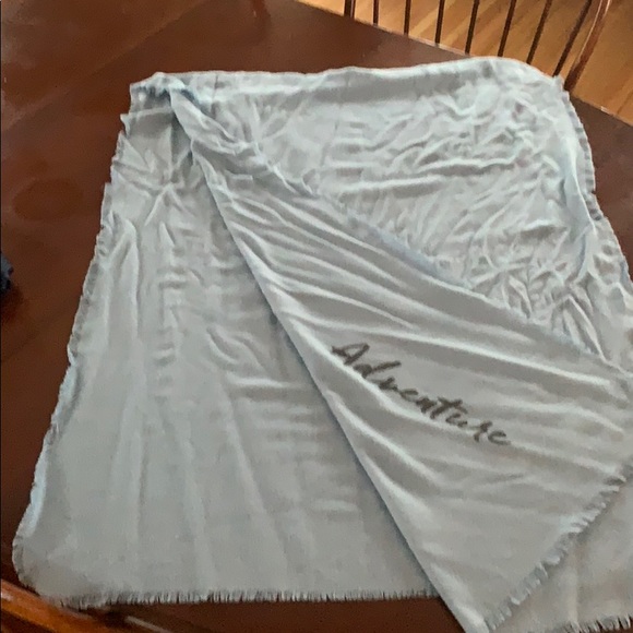 Scarf - Picture 2 of 3